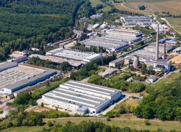 Las cubiertas solares se expanden en los pol&iacute;gonos industriales espa&ntilde;oles